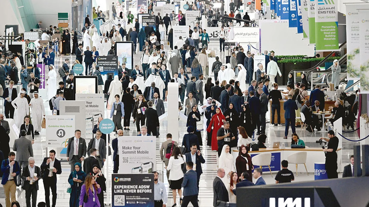 نصف السيارات كهربائية في الدولة بحلول 2050